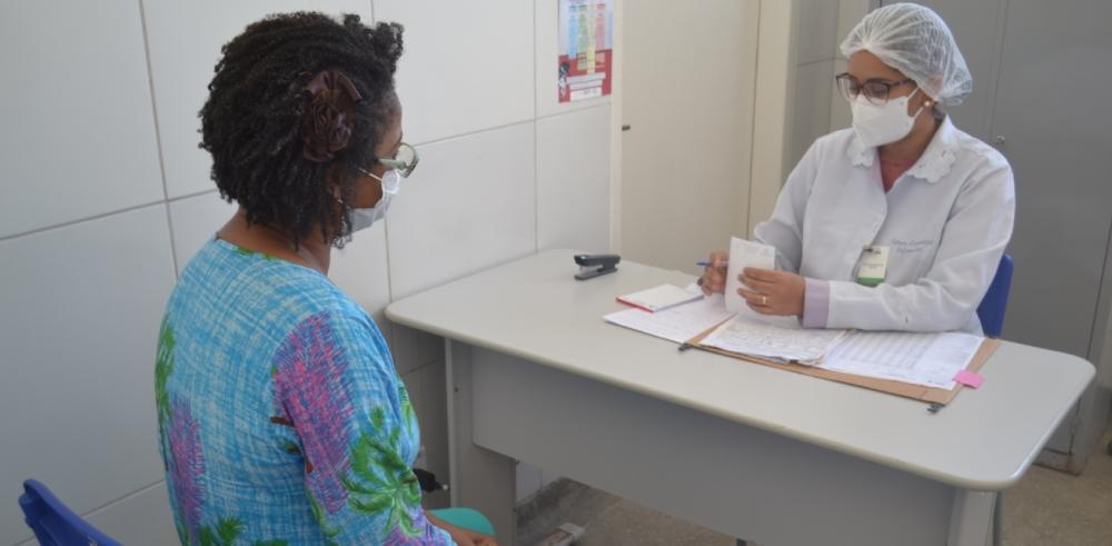 Ainda conforme a publicação, recomenda-se o uso de máscara de proteção às pessoas com qualquer enfermidade, especialmente nos postos de saúde, UPAs, clínicas e hospitais. Foto: Thiago Paixão