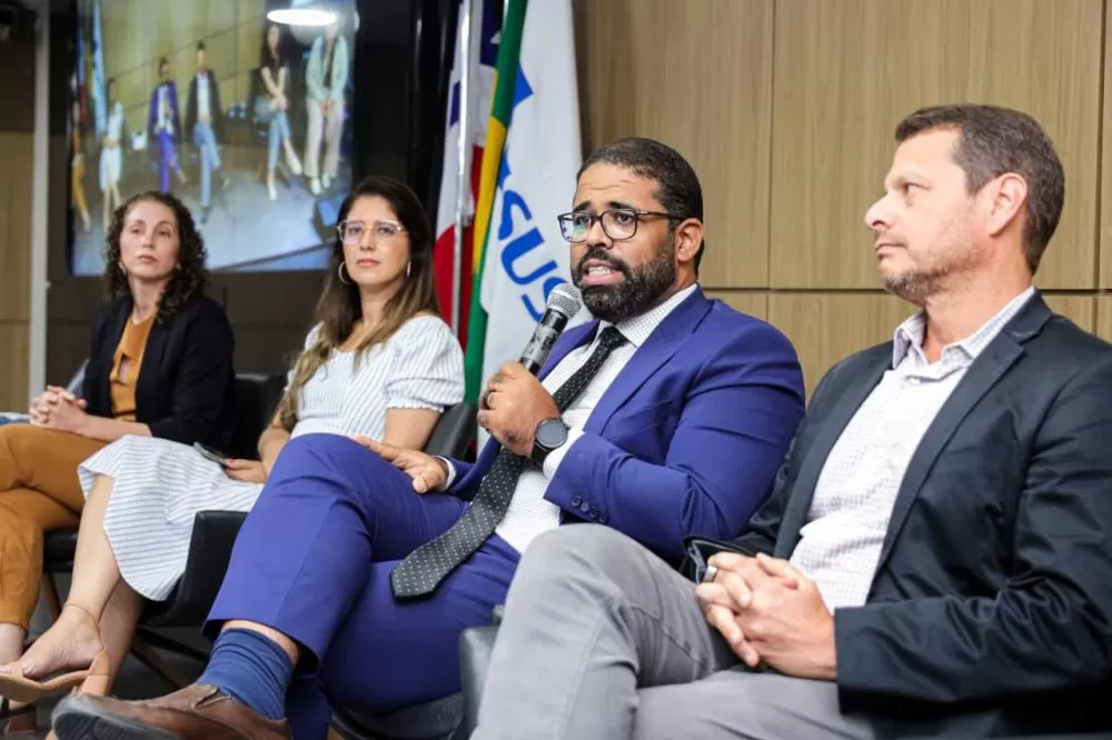 Felipe Freitas destaca decreto municipal de SAJ como avanço na reparação às vítimas da tragédia da fábrica de fogos