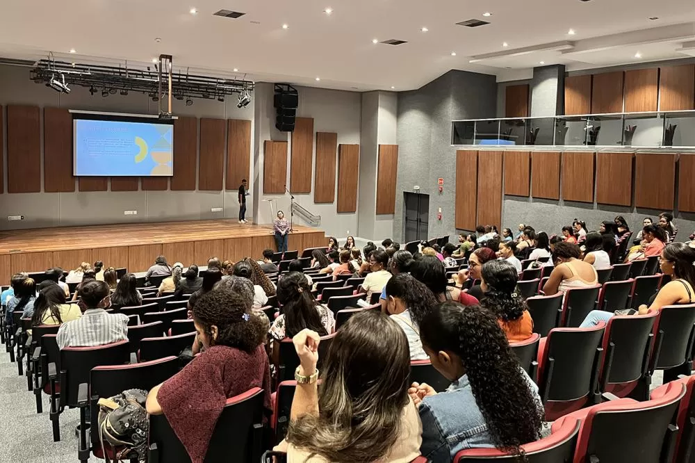 Seduc inicia formação continuada para profissionais de apoio da Educação Especial