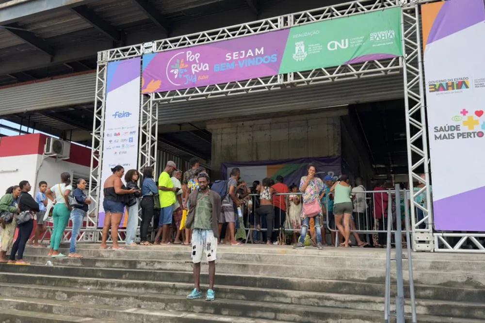 Mais de 4 mil atendimentos marcam sucesso do primeiro mutirão Pop Rua Jud no Shopping Popular