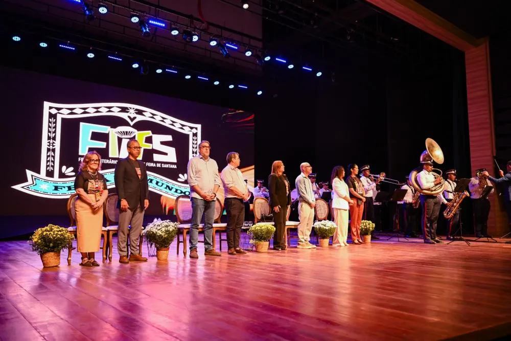 Entre livros, histórias e música, FLIFS inaugura novo capítulo no Centro de Convenções de Feira de Santana