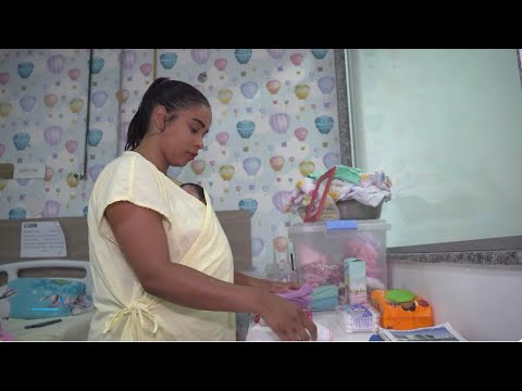 Novembro Roxo: Mês de conscientização sobre a prematuridade