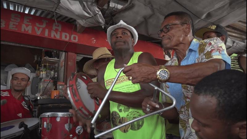 Projeto revive a tradição das rodas de samba no Centro de Abastecimento