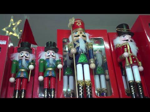 Consumidores antecipam compras e animam comércio de fim de ano