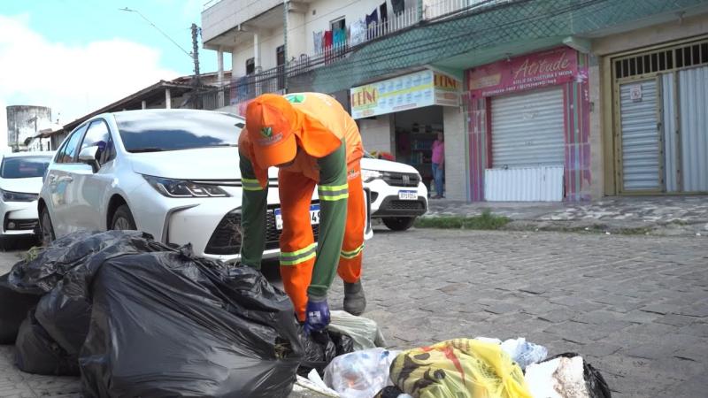 Dia do Gari reconhece a importância desses profissionais para as cidades