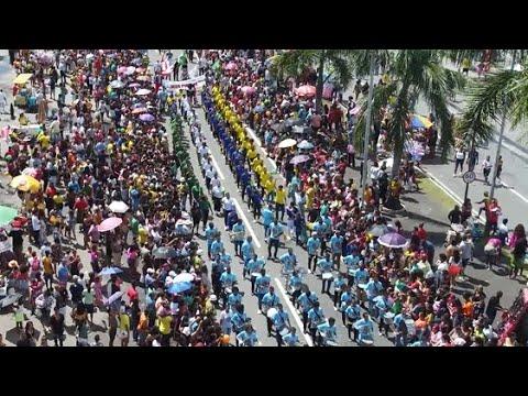 Desfile de 7 de setembro reúne grande público na Avenida Presidente Dutra
